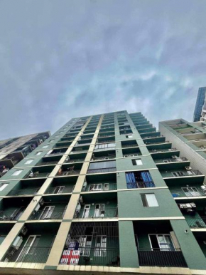 Happy and Quiet Flat :)